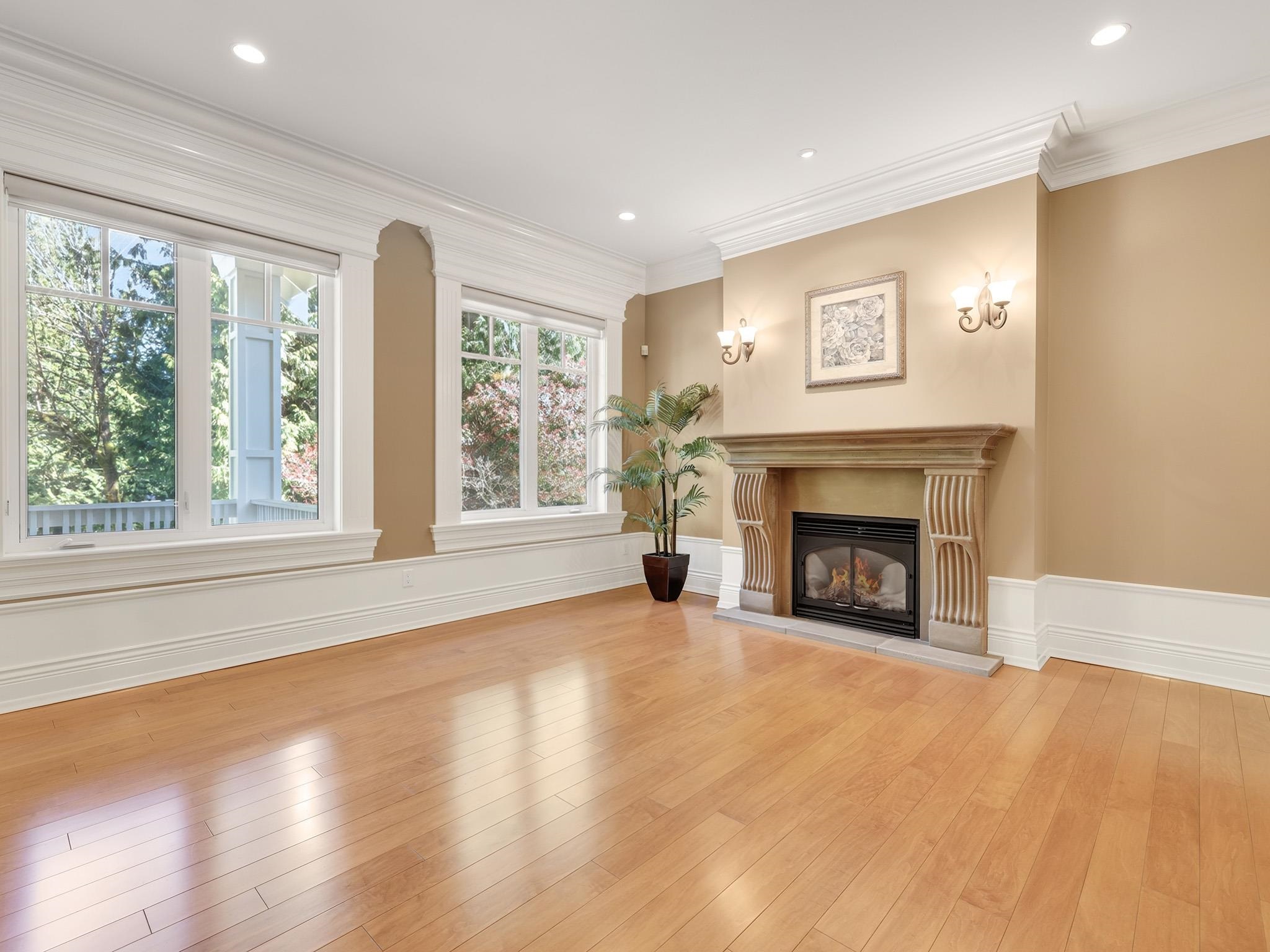 13464 VINE MAPLE DRIVE