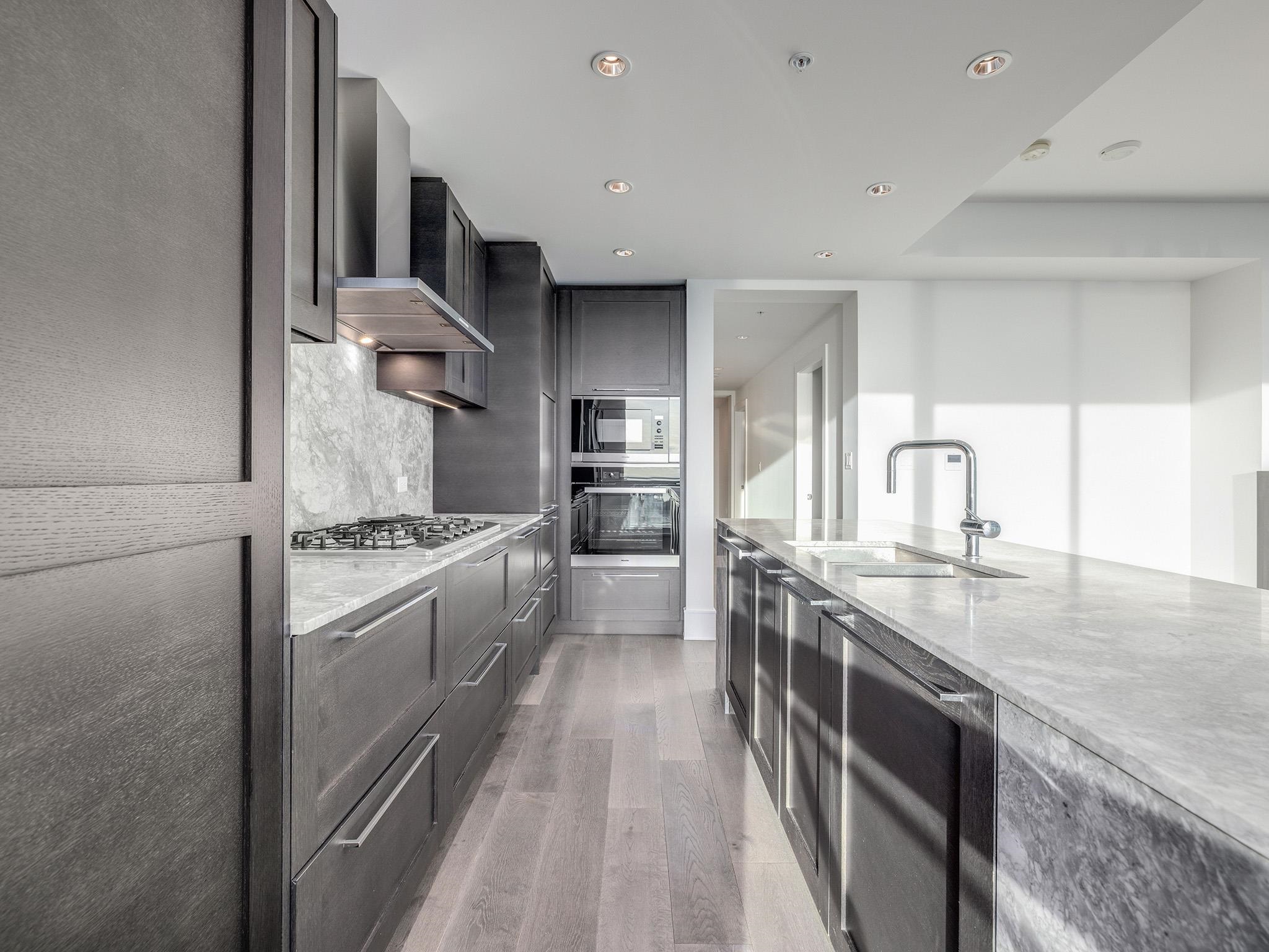 604 1501 FOSTER STREET Unit: 604