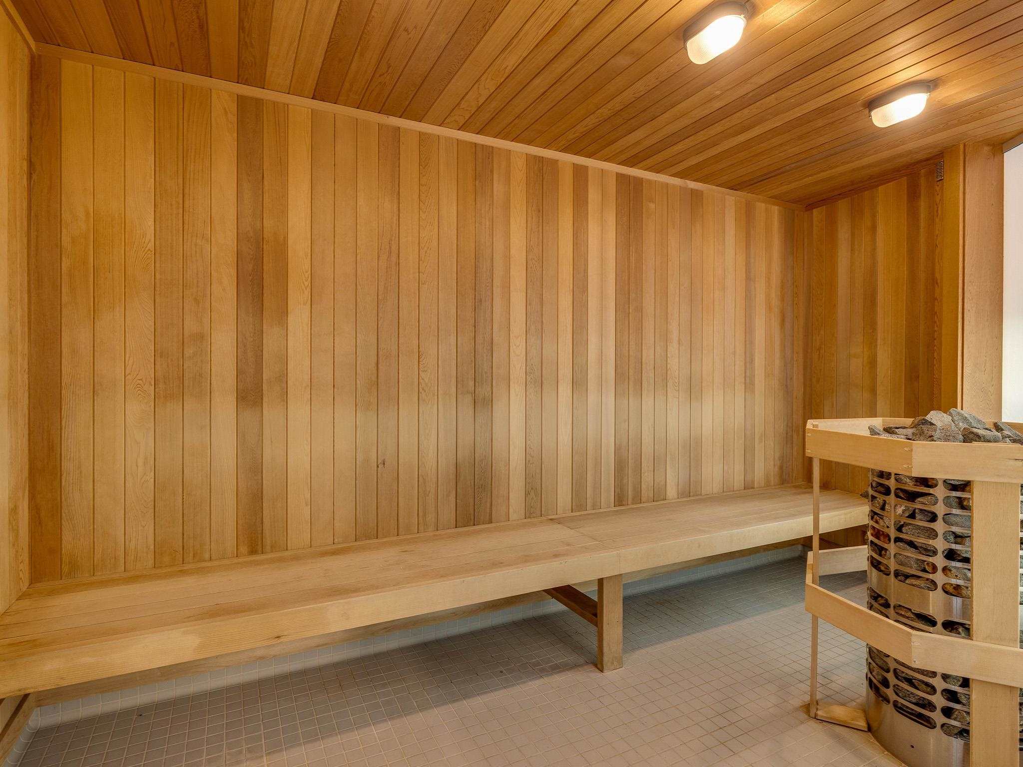 604 1501 FOSTER STREET Unit: 604