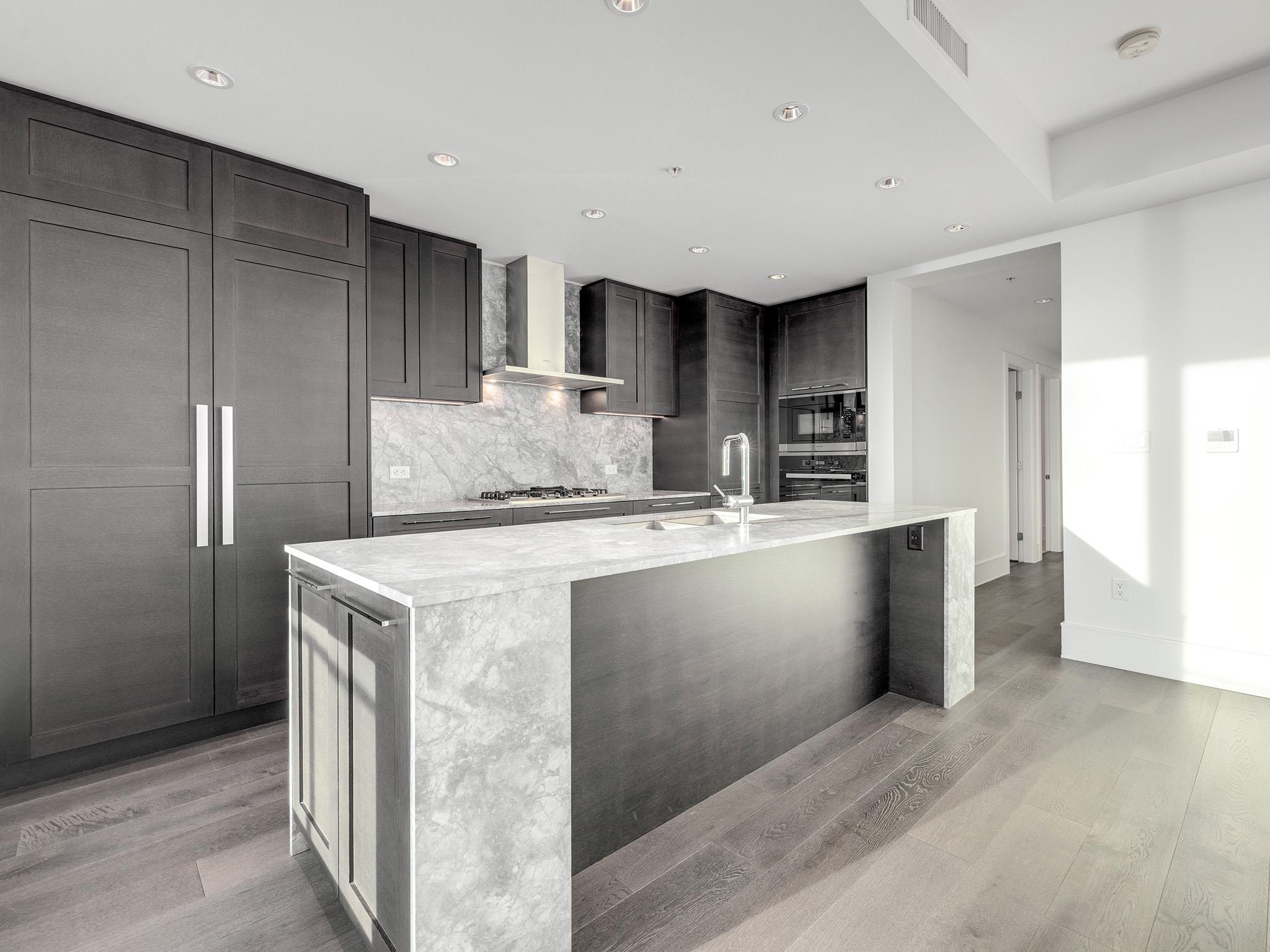 604 1501 FOSTER STREET Unit: 604