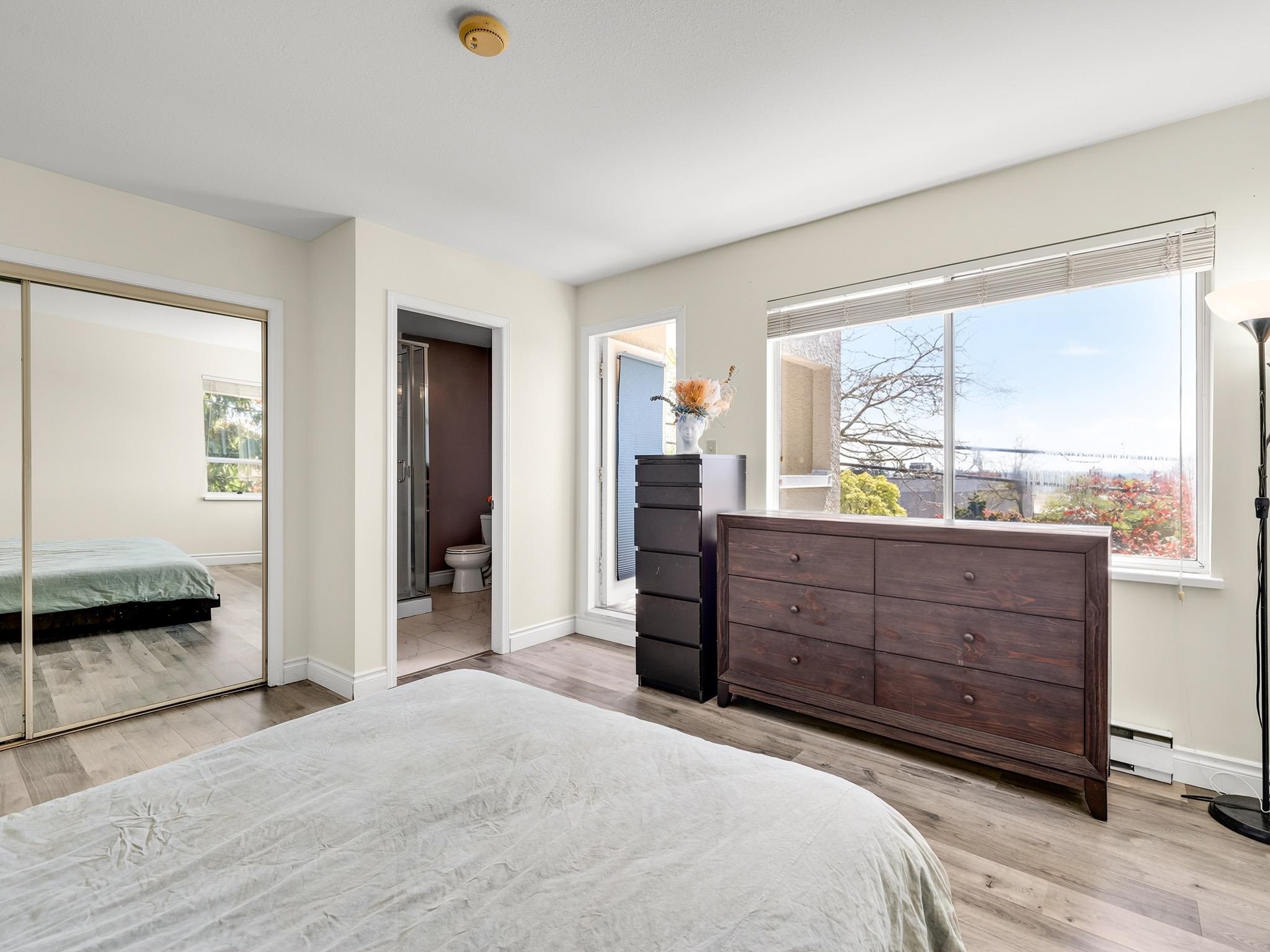 101 1225 MERKLIN STREET Unit: 101