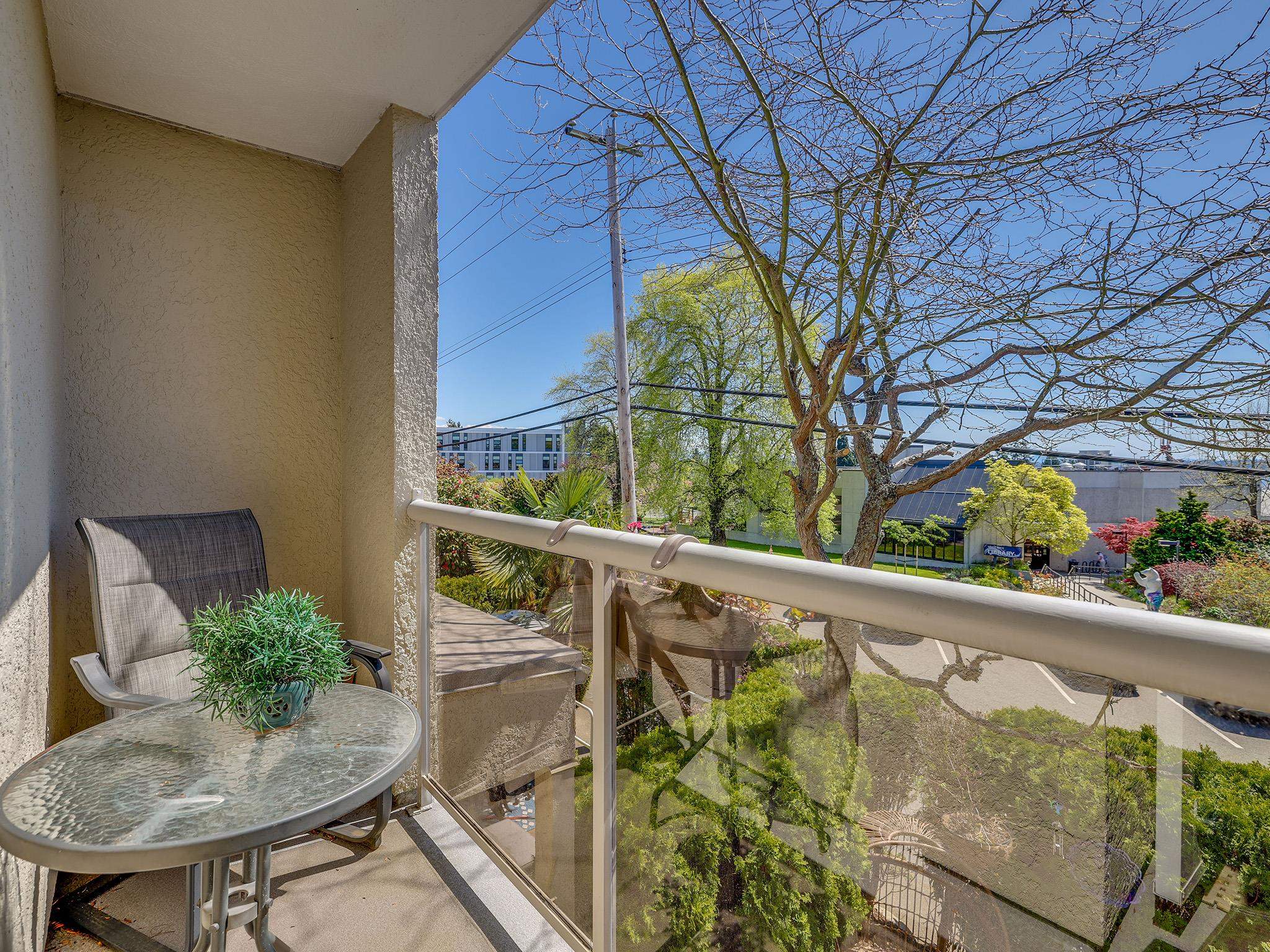 101 1225 MERKLIN STREET Unit: 101