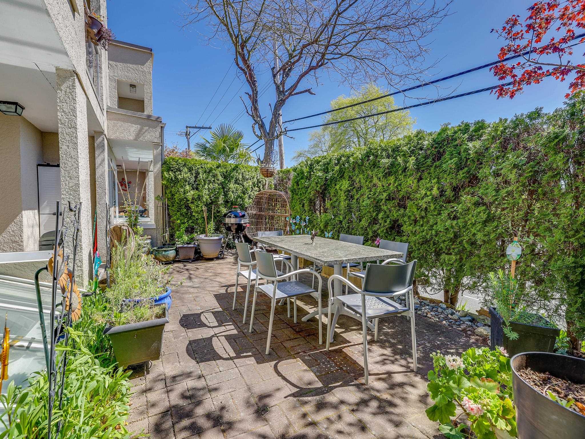 101 1225 MERKLIN STREET Unit: 101