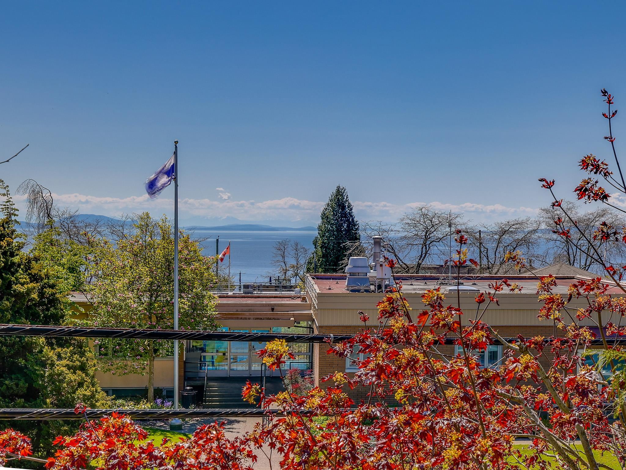 101 1225 MERKLIN STREET Unit: 101