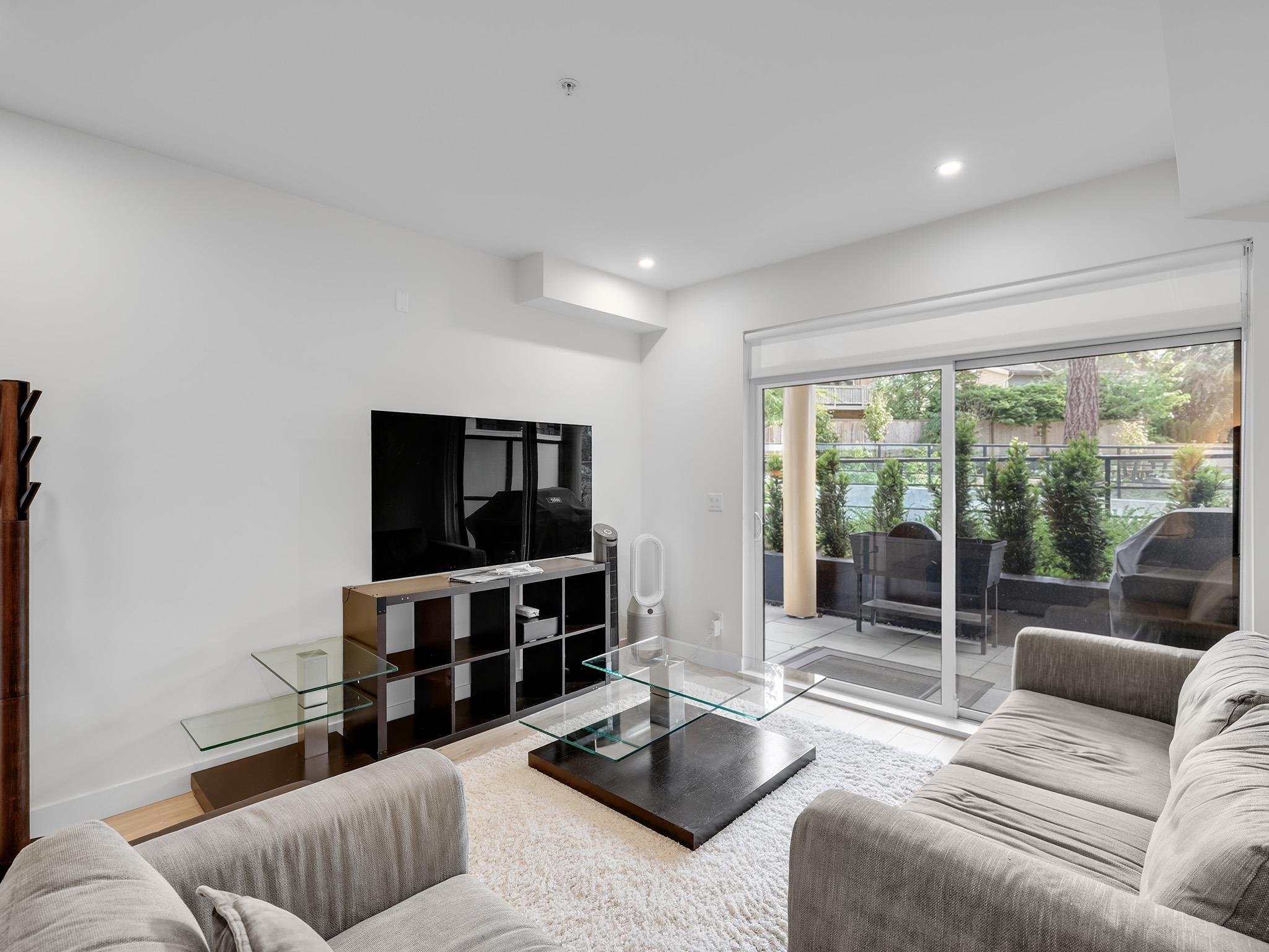 134 2635 KING GEORGE BOULEVARD Unit: 134