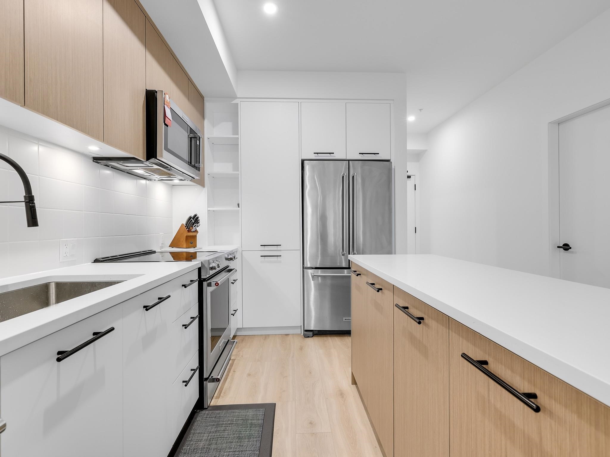 134 2635 KING GEORGE BOULEVARD Unit: 134