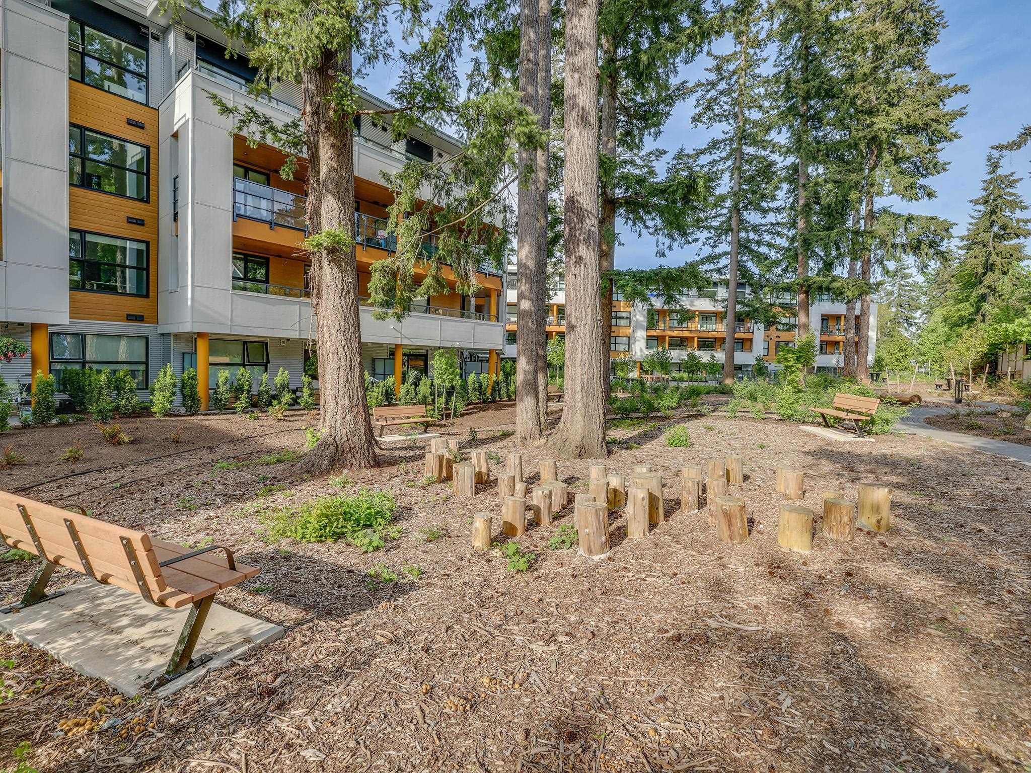 134 2635 KING GEORGE BOULEVARD Unit: 134