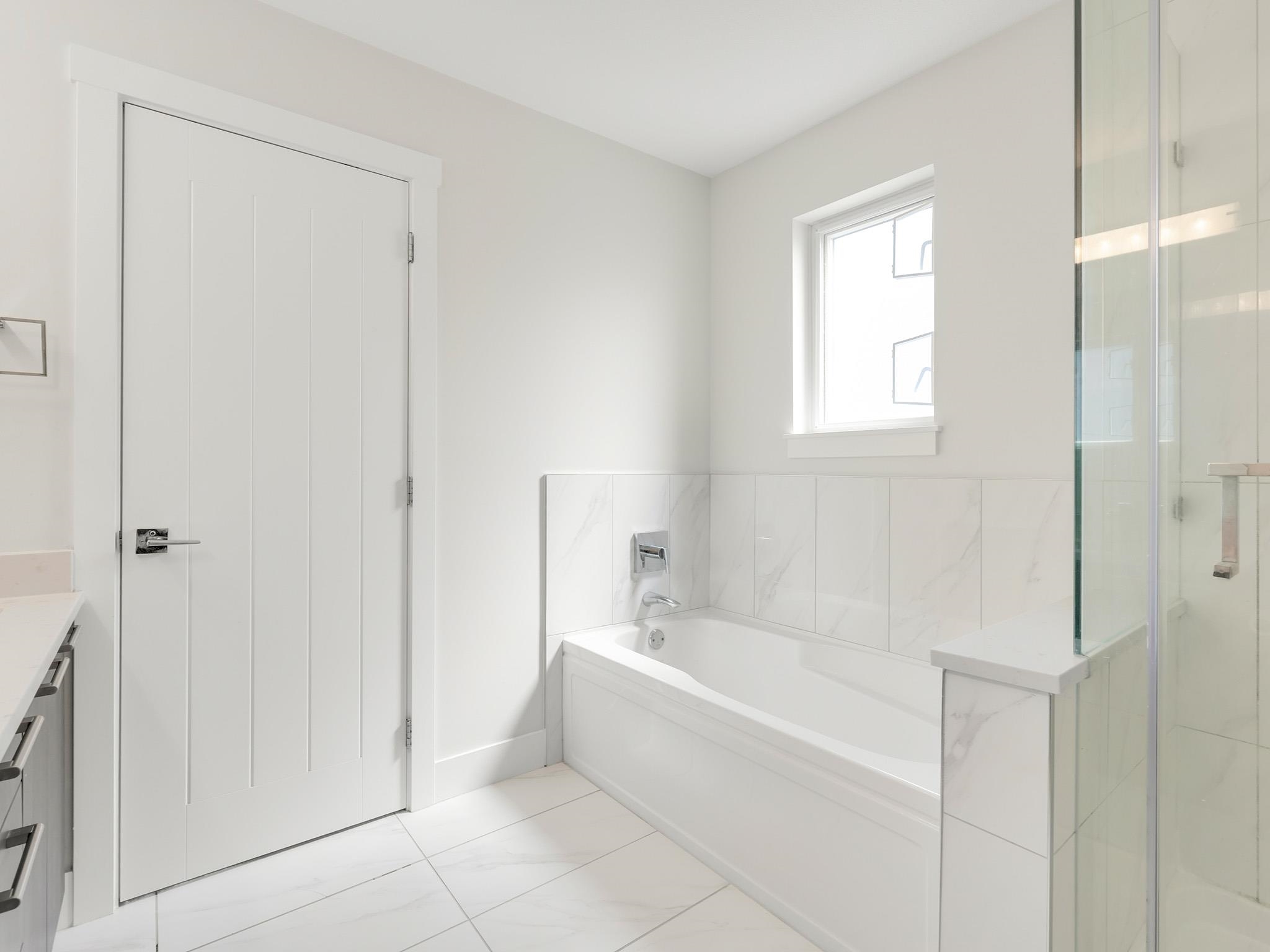 24 16337 23A AVENUE Unit: 24