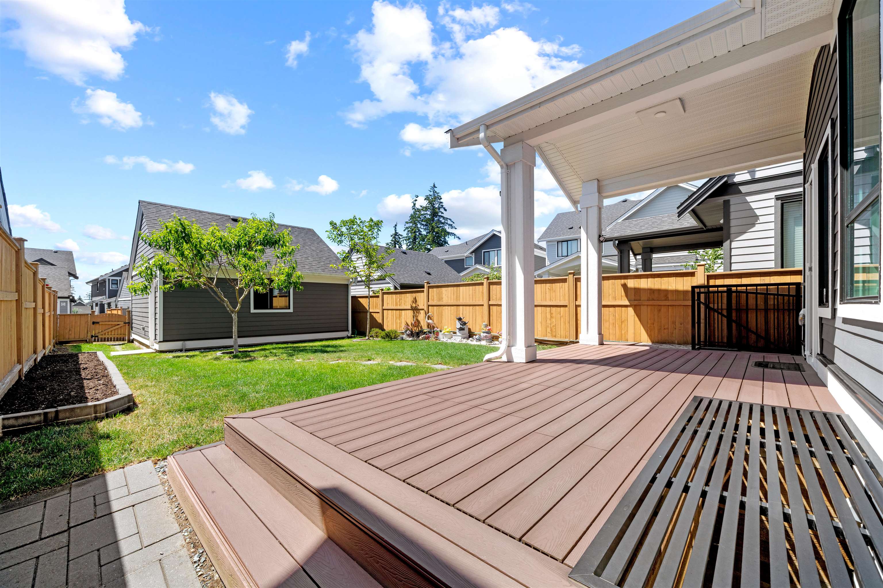 16616 EDGEWOOD DRIVE
