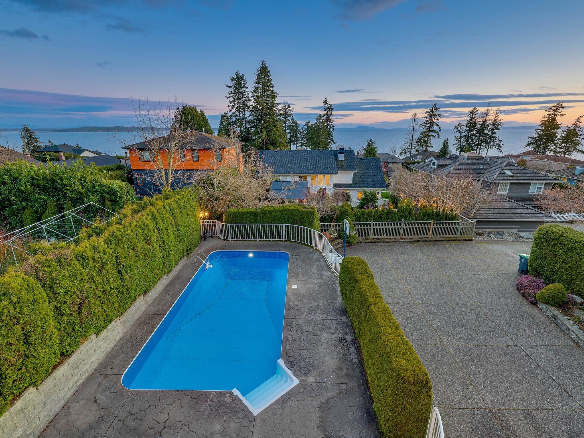 13518 MARINE DRIVE