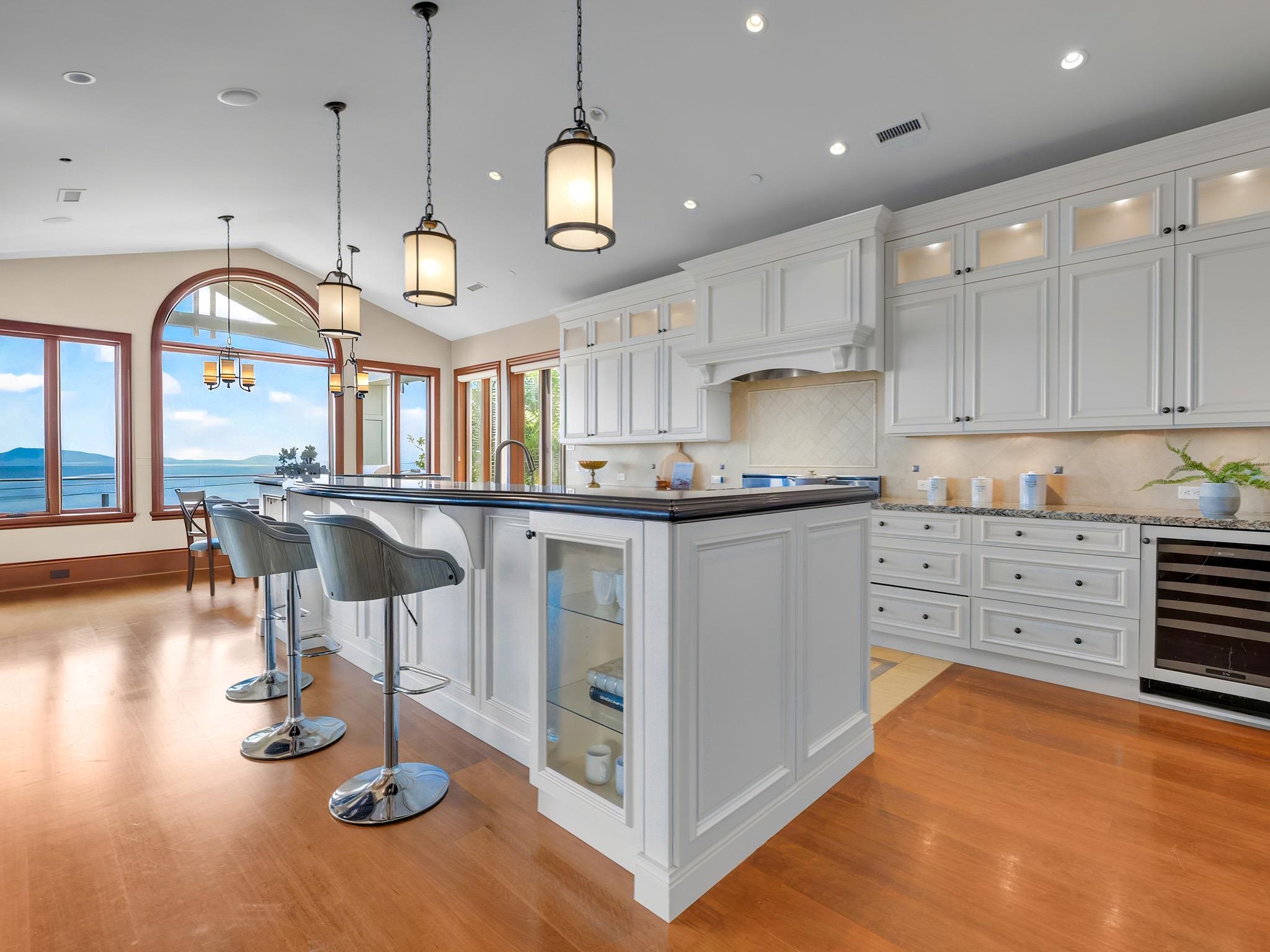 14334 SUNSET DRIVE