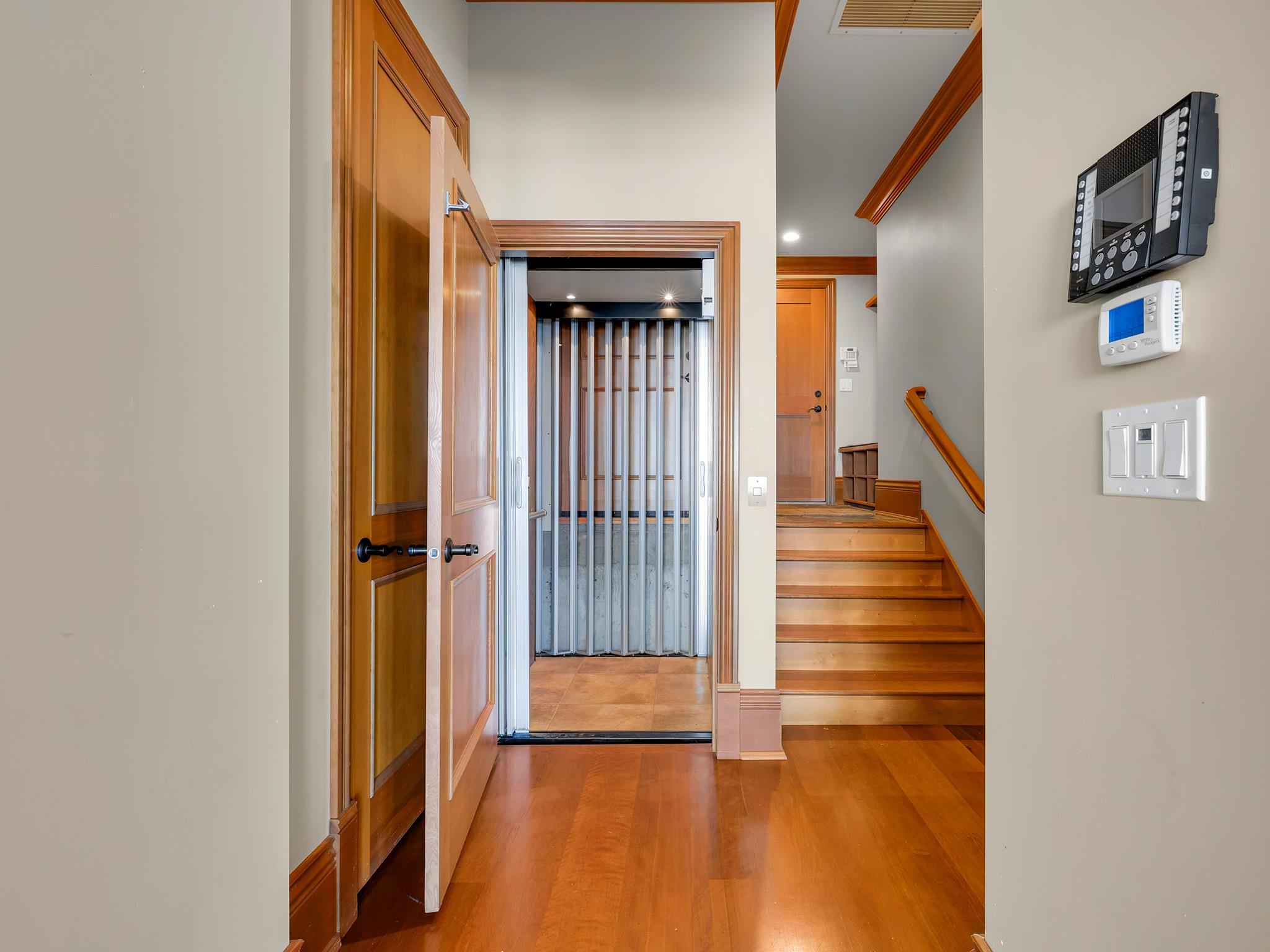 14334 SUNSET DRIVE
