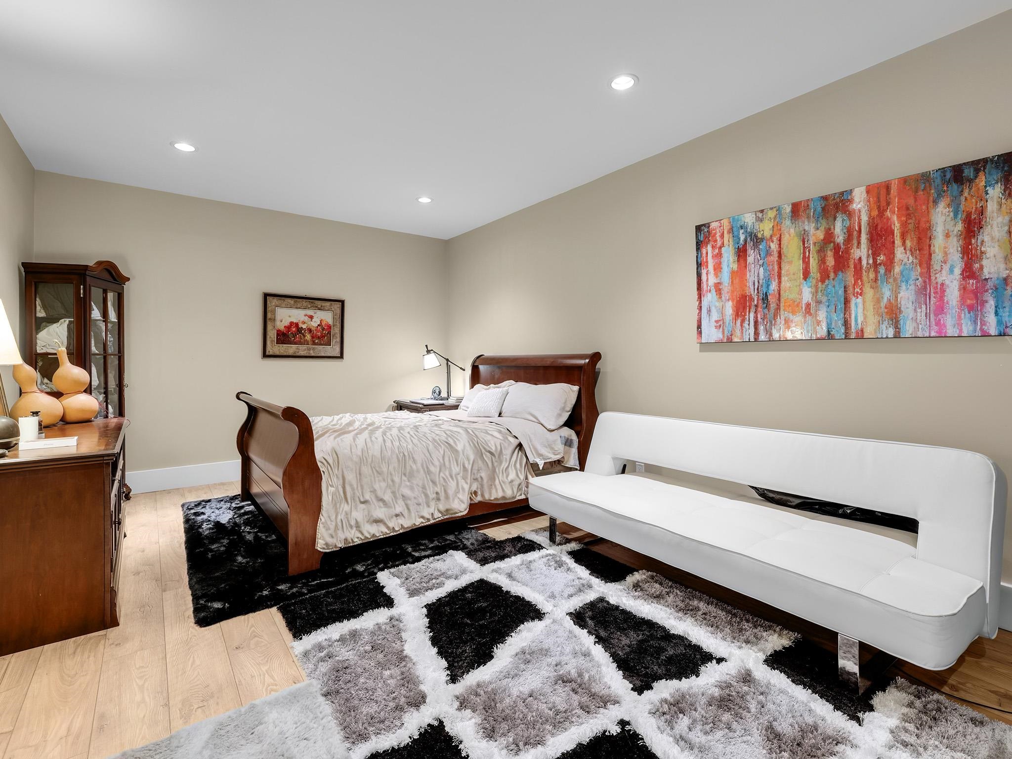 13307 MARINE DRIVE