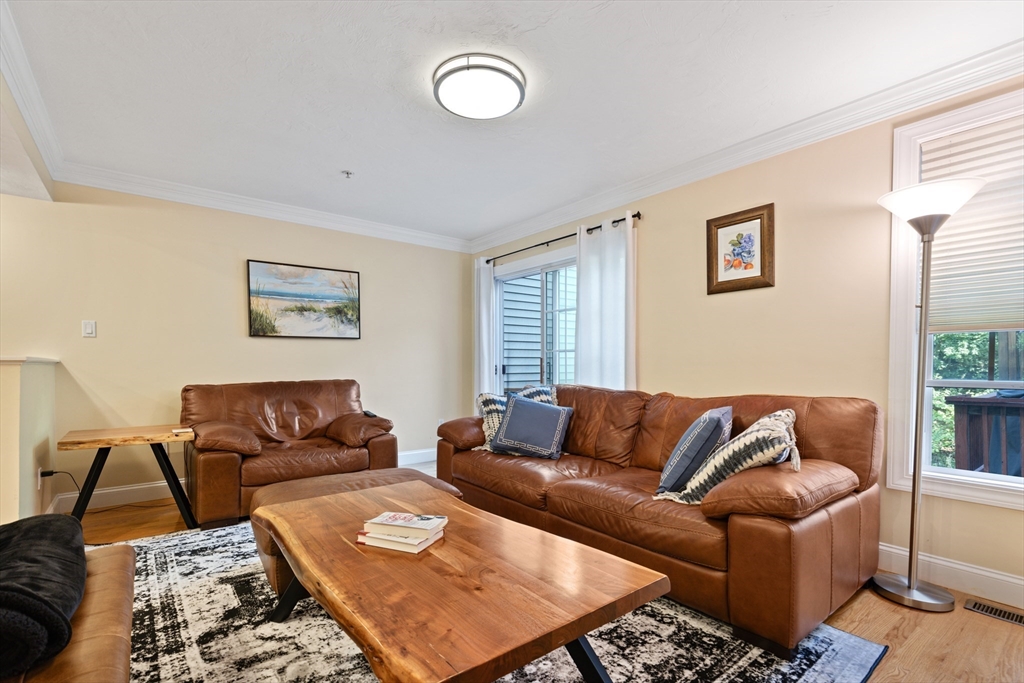 52 Packards Ln # 4
