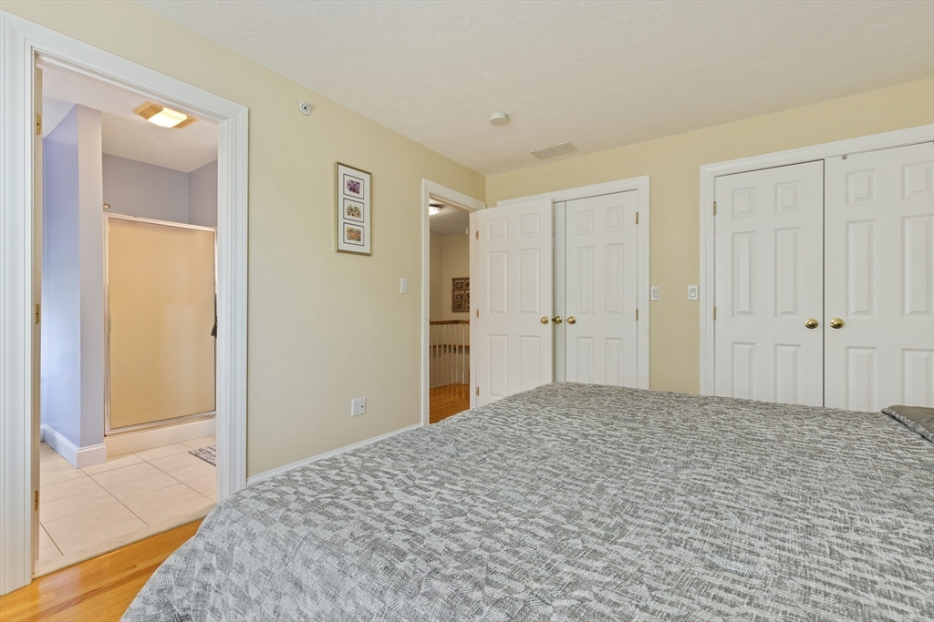 52 Packards Ln # 4