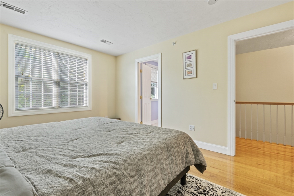 52 Packards Ln # 4