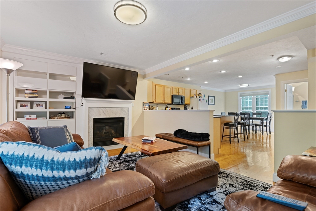 52 Packards Ln # 4