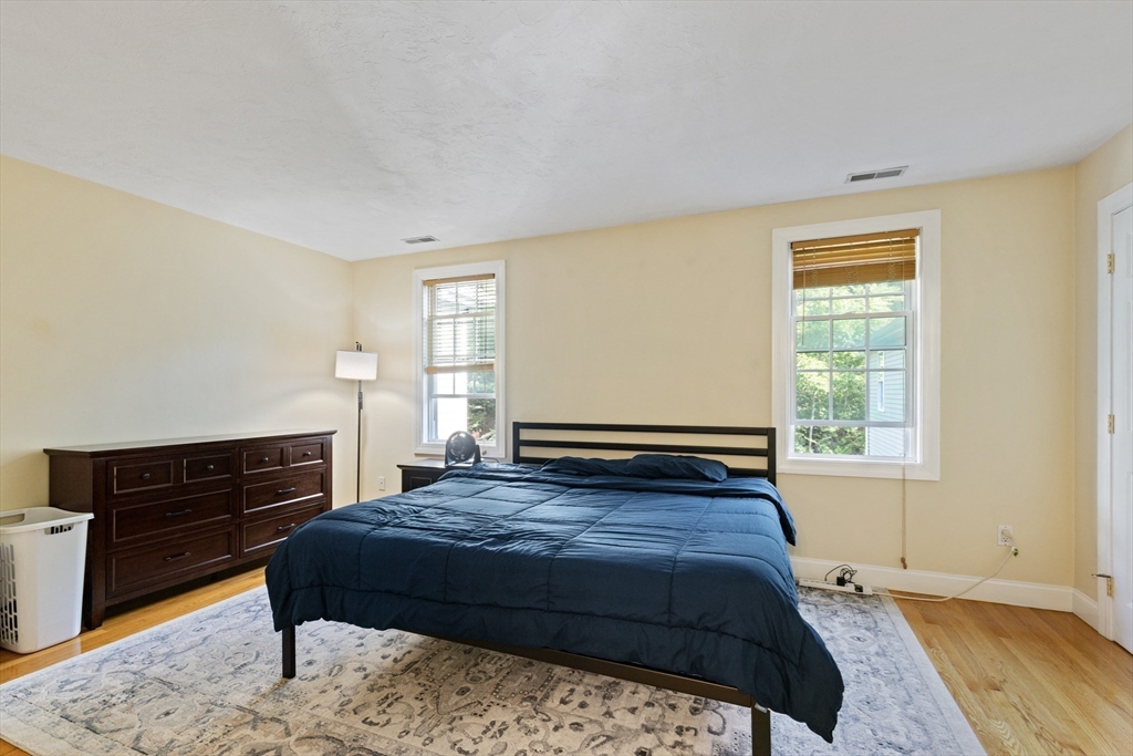 52 Packards Ln # 4