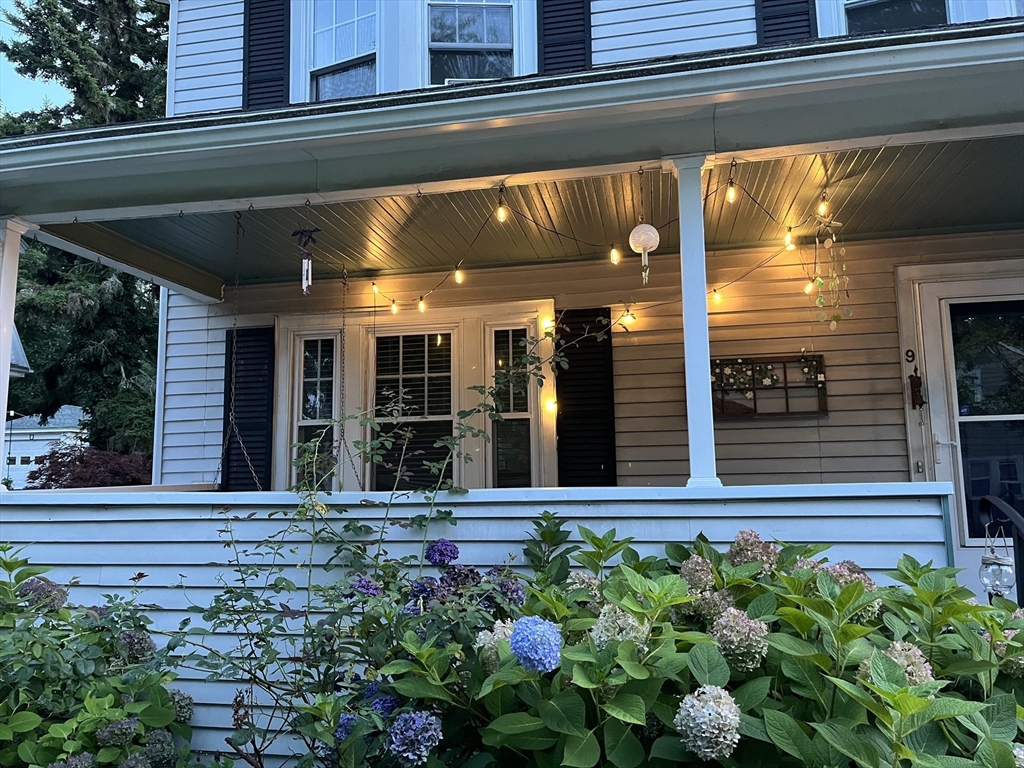 9 Larchmont Rd