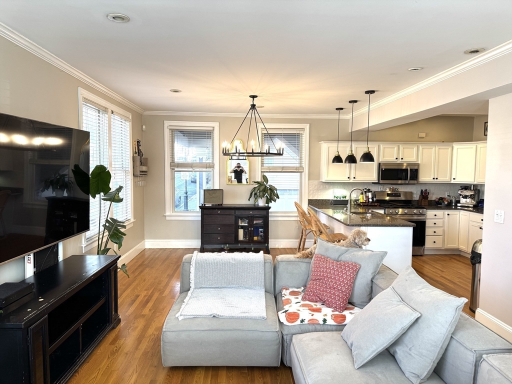 413 Main St # 1