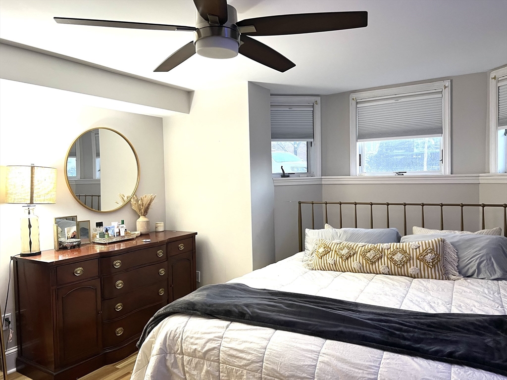 413 Main St # 1