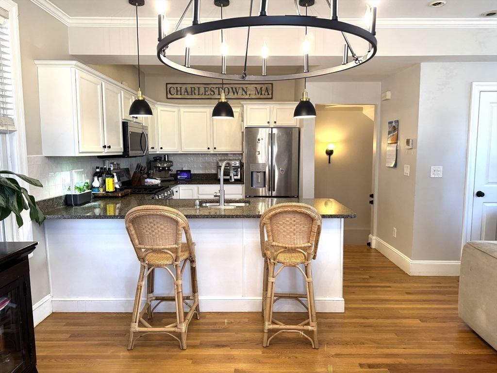 413 Main St # 1