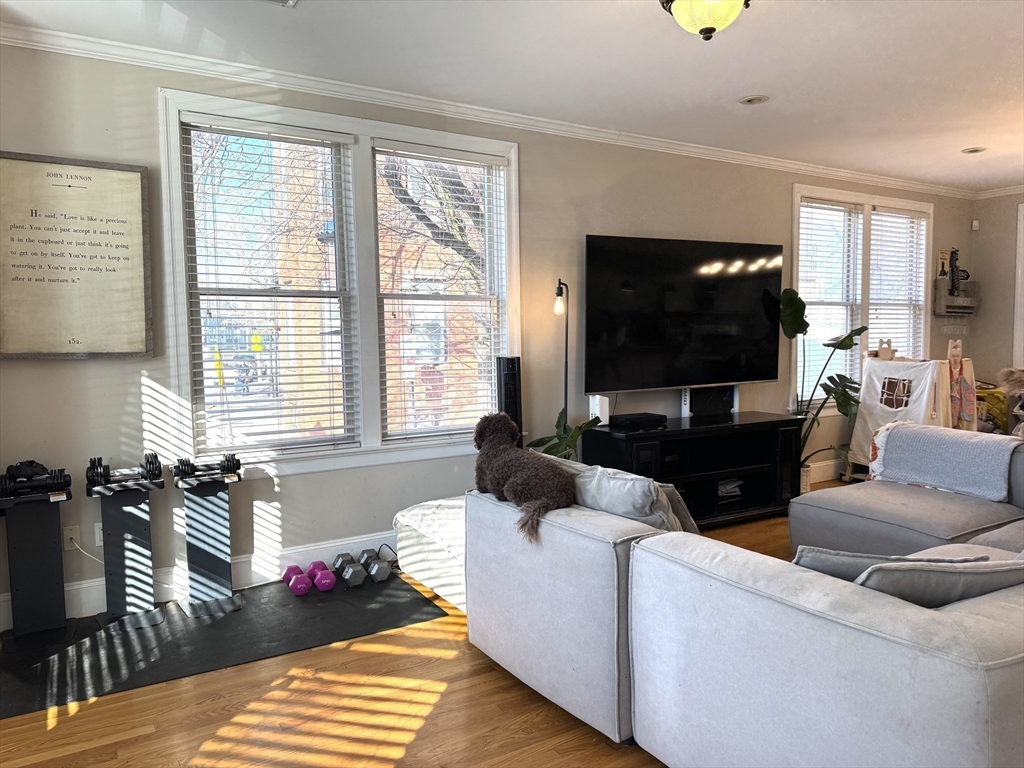 413 Main St # 1