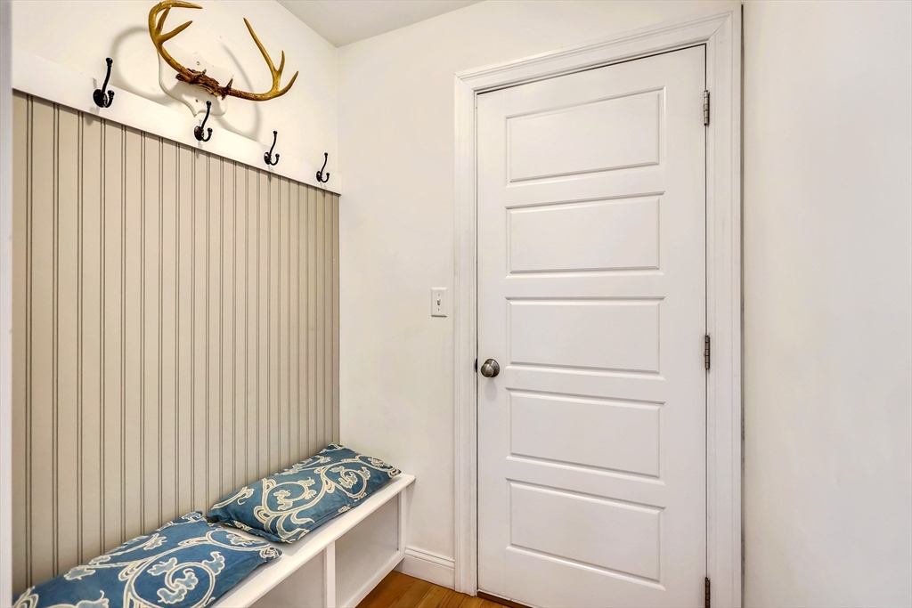 350 Chadwick Rd