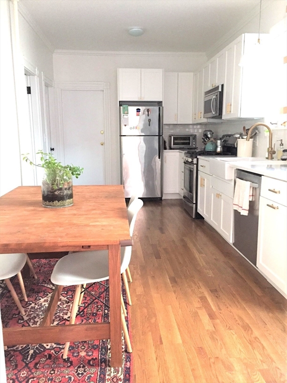 4 West St # 1