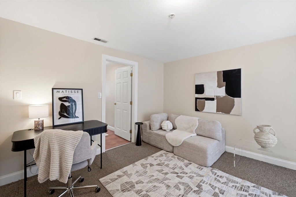 52 Packards Ln # 4