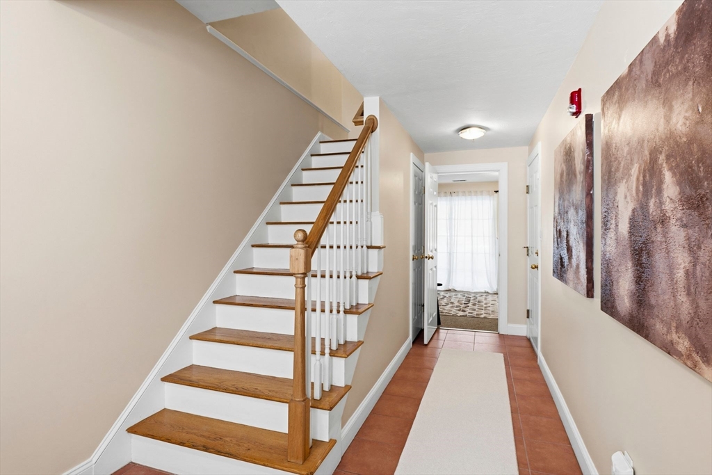 52 Packards Ln # 4