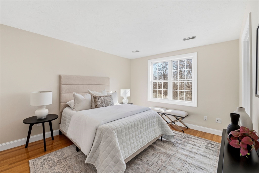 52 Packards Ln # 4