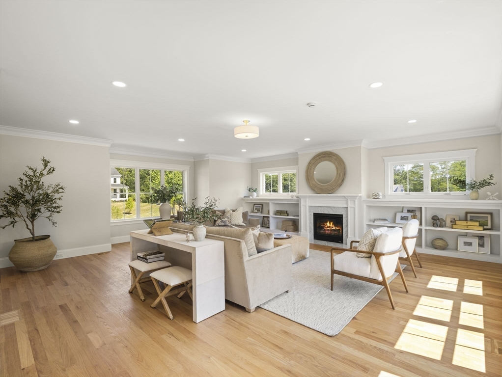 4 Weeping Willow Dr
