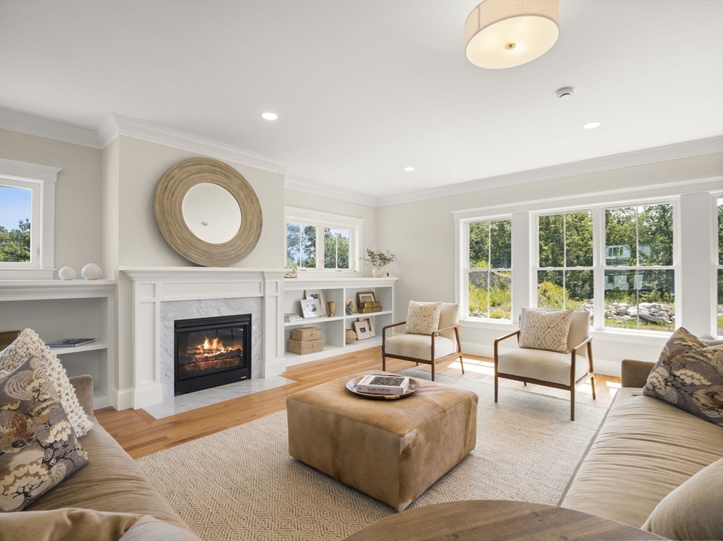 4 Weeping Willow Dr