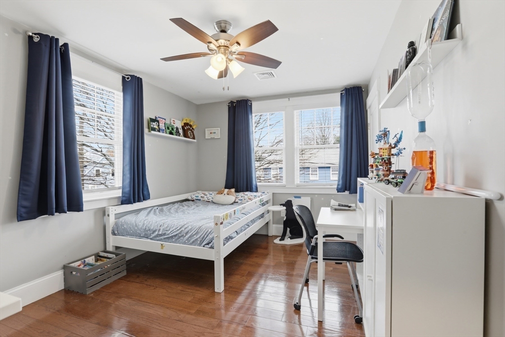 7 Sapphire Ave