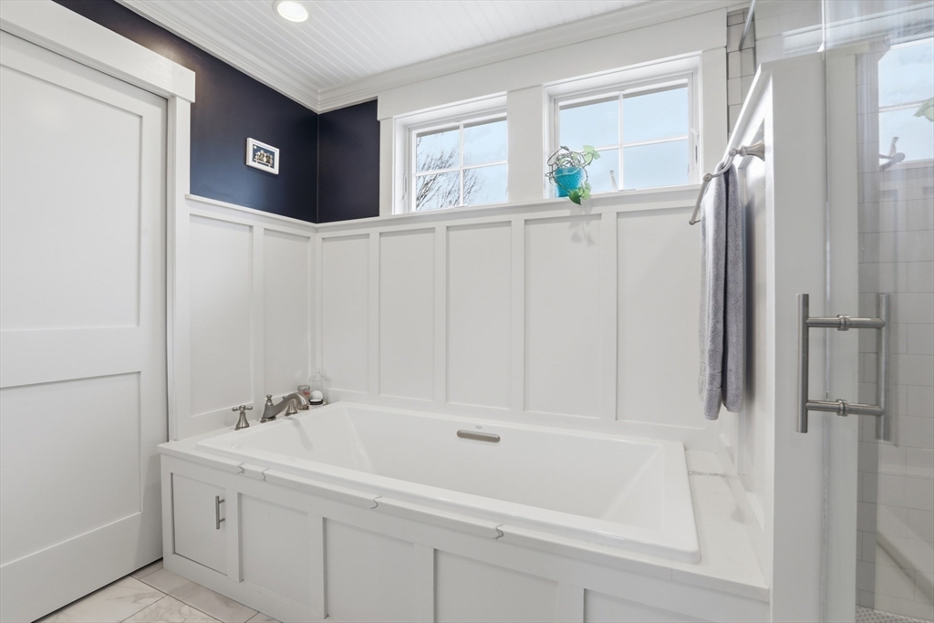 7 Sapphire Ave