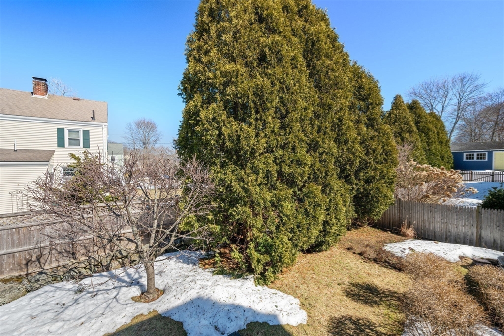 27 Evans Rd.