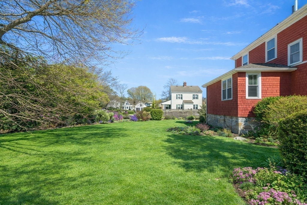 27 Evans Rd.