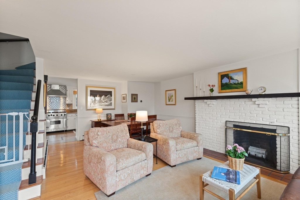 9 Prospect Ct. # 9
