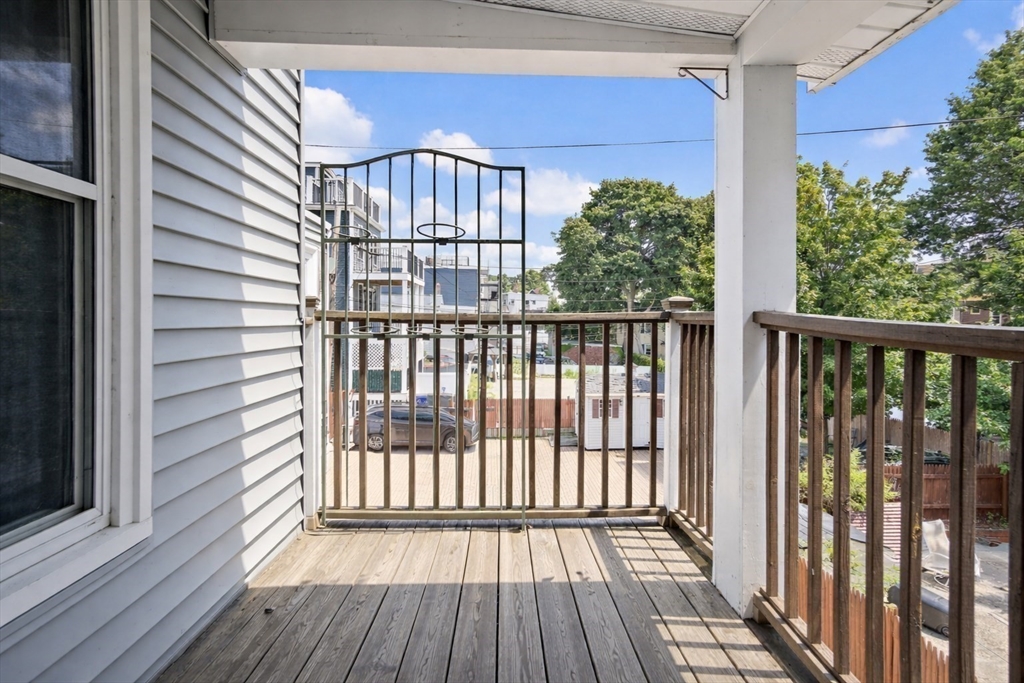 318 K St # 2