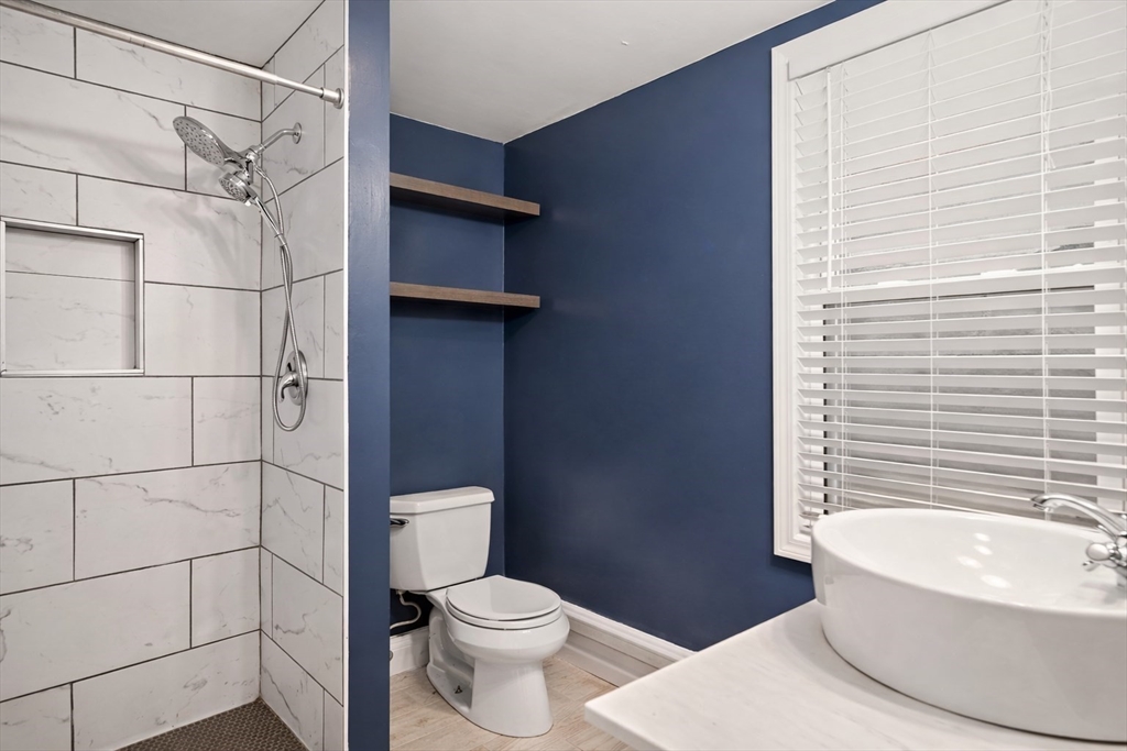 318 K St # 2