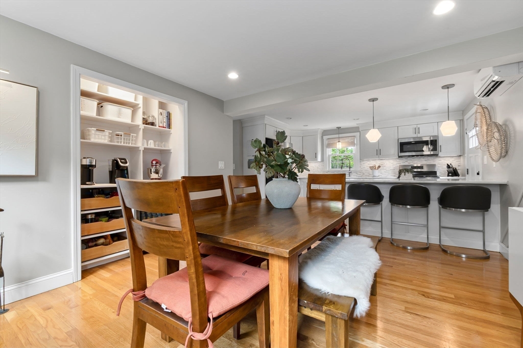 42 Hale St