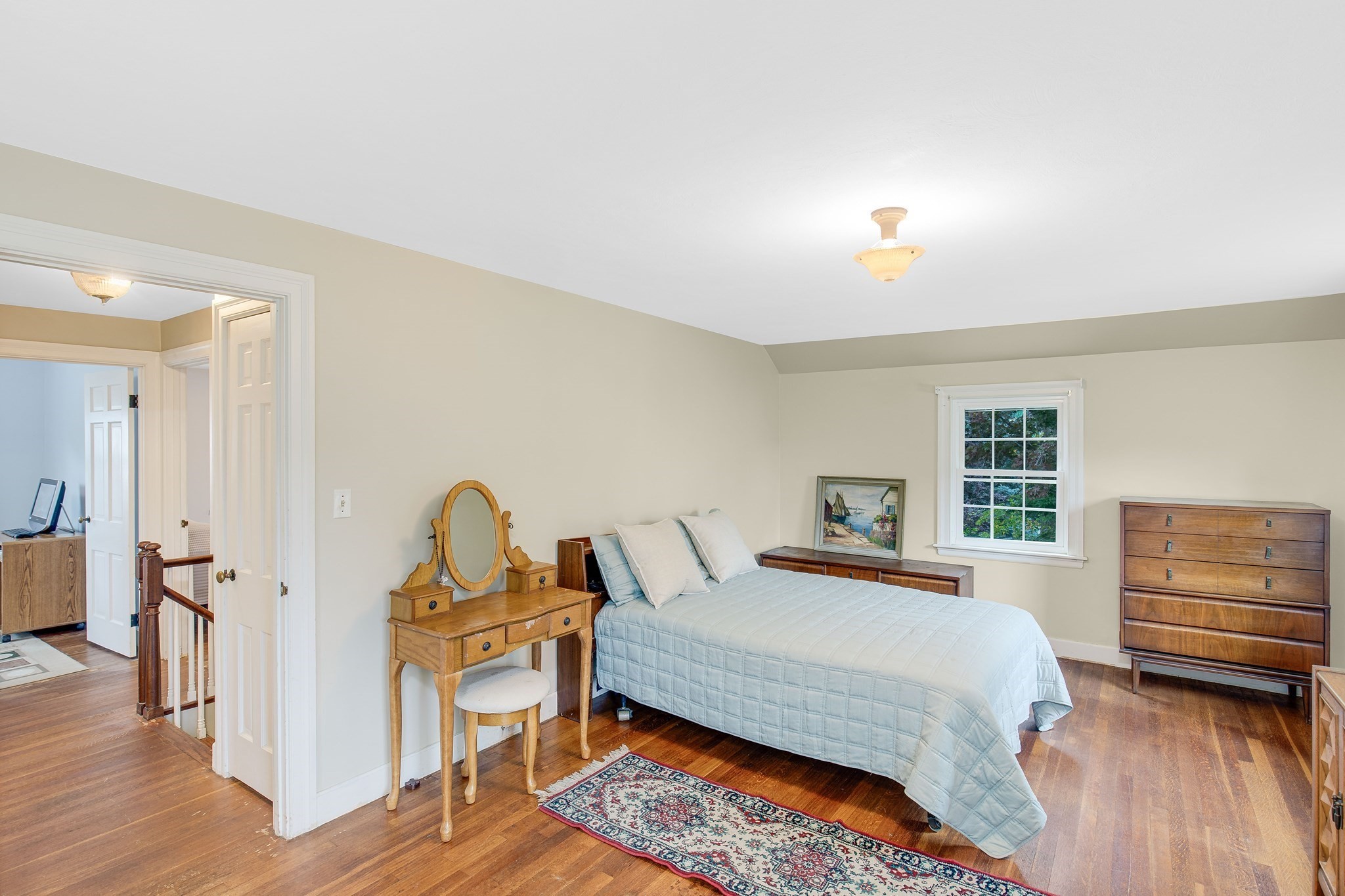 18 Mohawk Rd