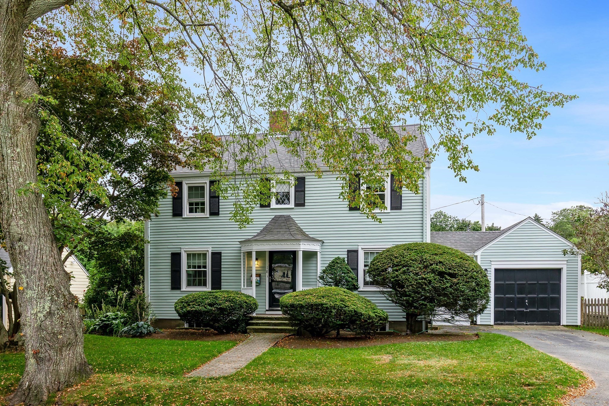 18 Mohawk Rd