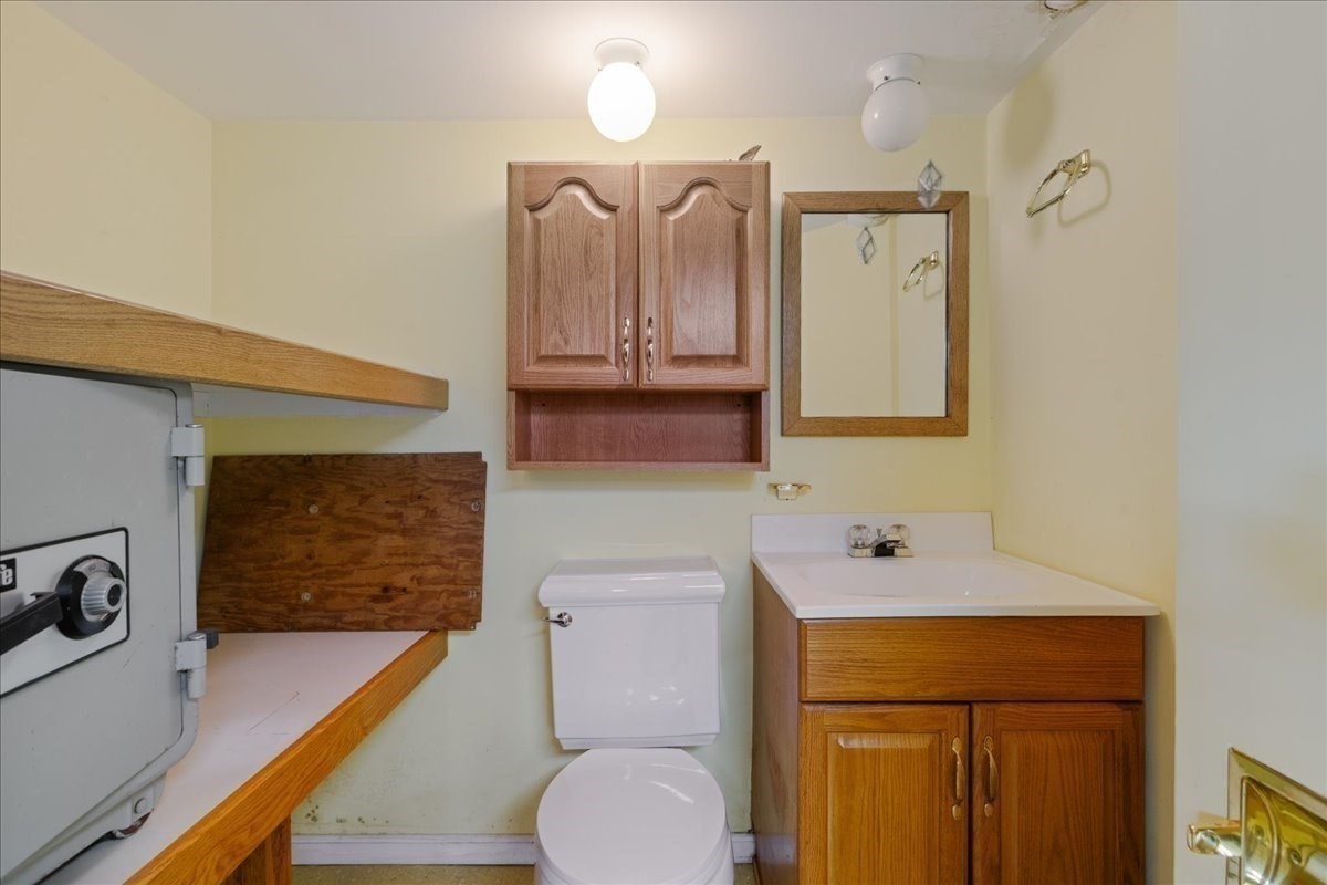4 Oakhurst Rd