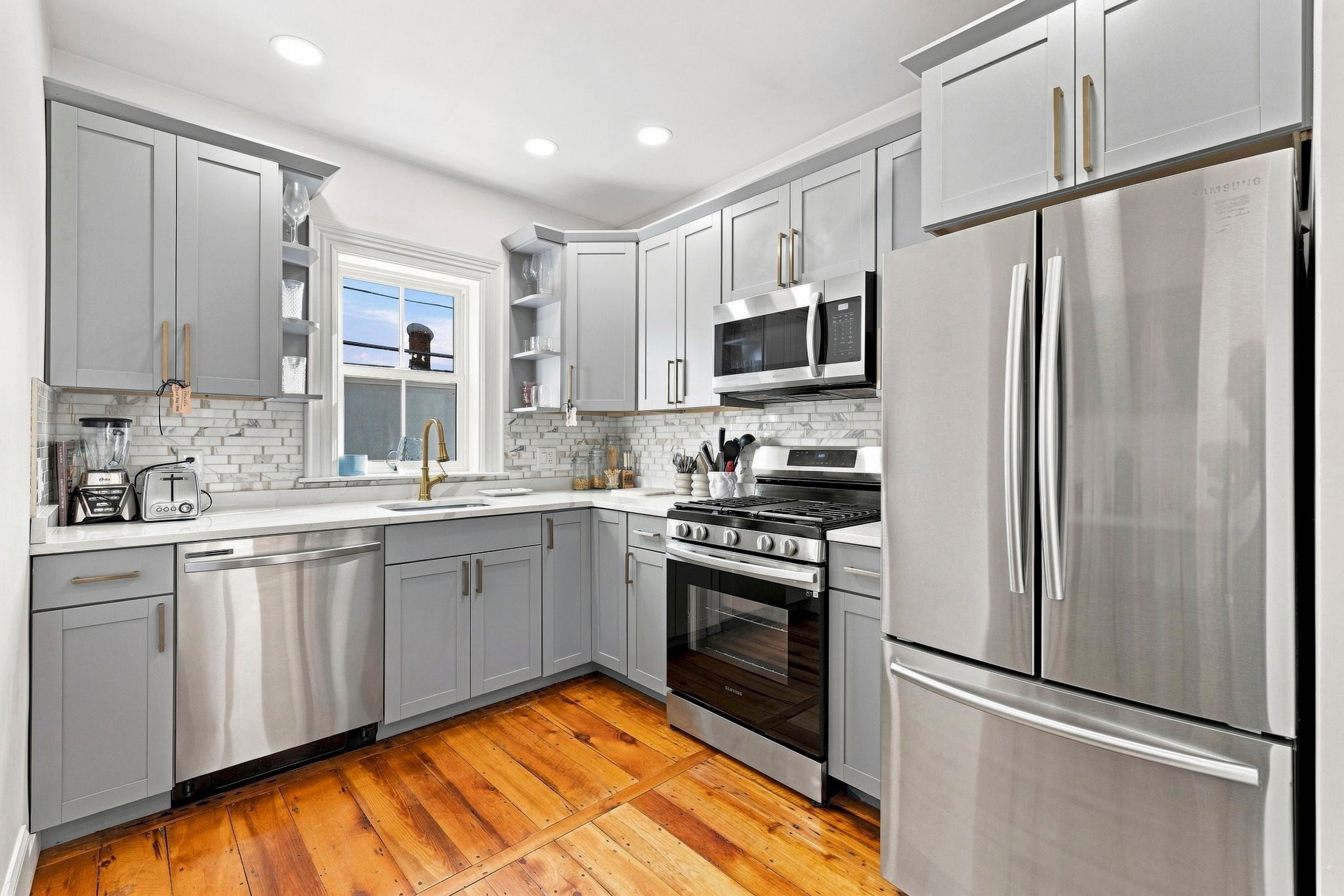 49 Federal St # 3
