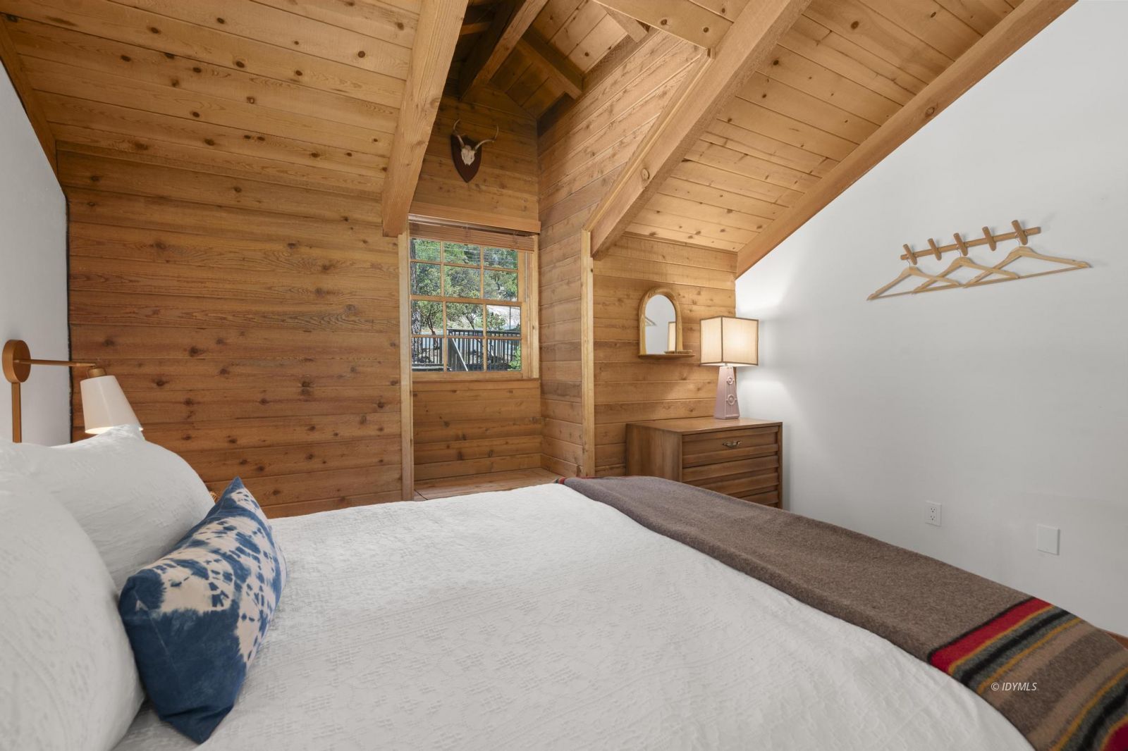 25291 Cree, Idyllwild