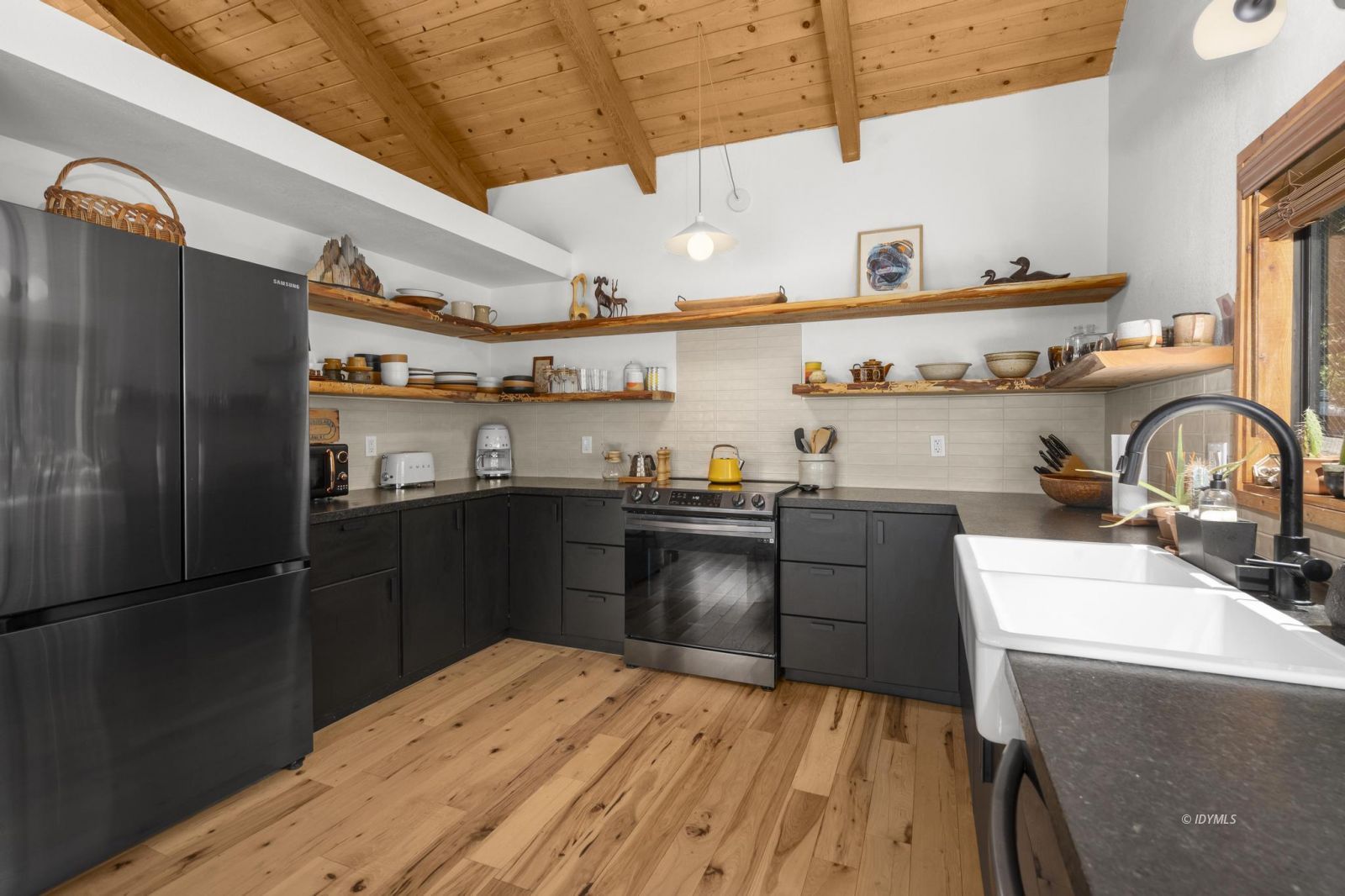 25291 Cree, Idyllwild