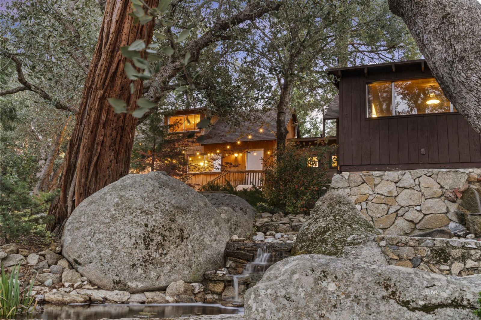 53241 Middle Ridge Dr