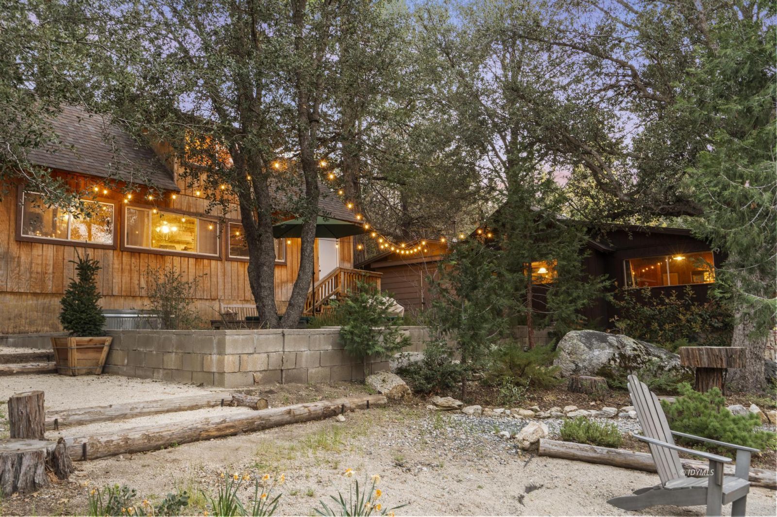 53241 Middle Ridge Dr